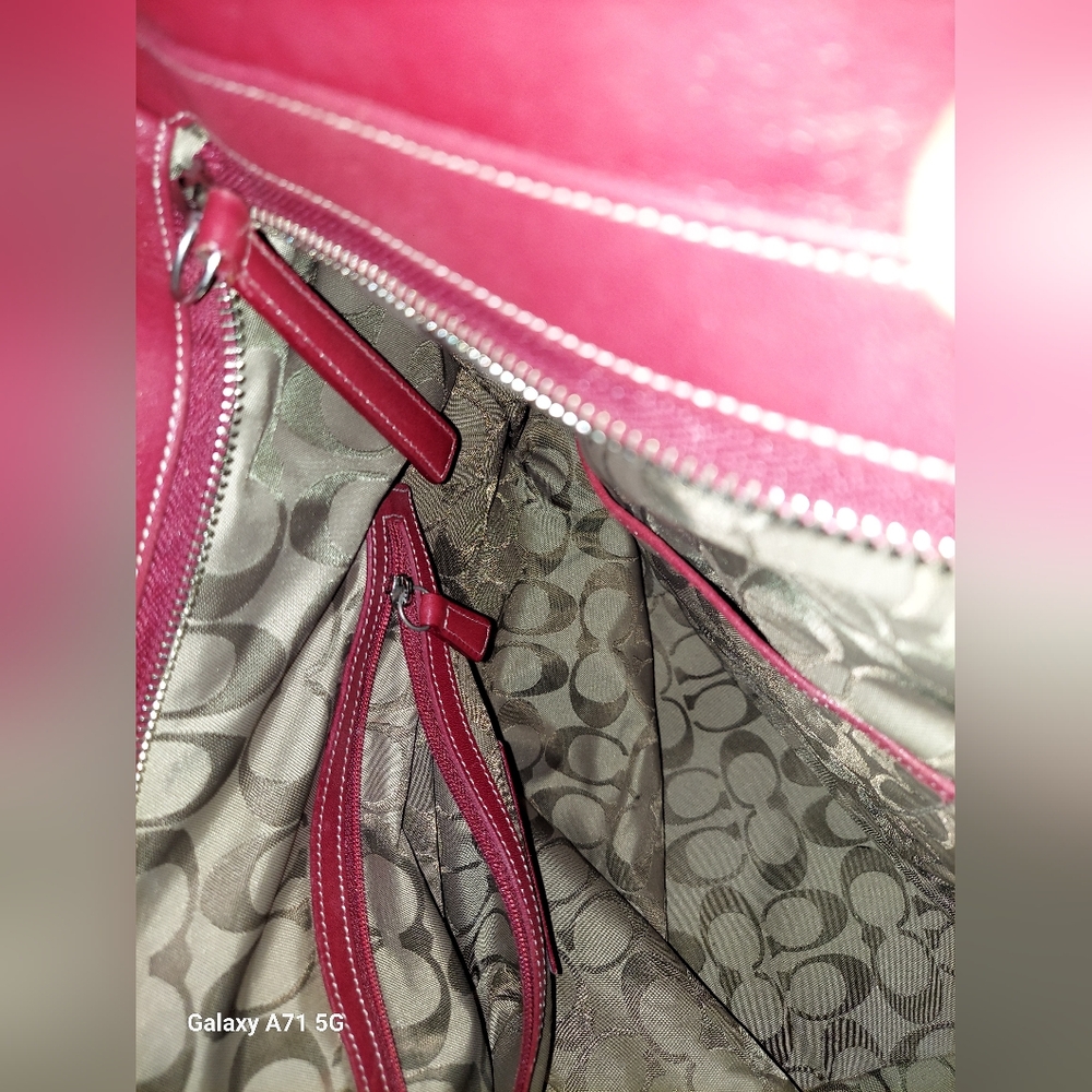 Vintage COACH Bucket Bag (Burgundy)